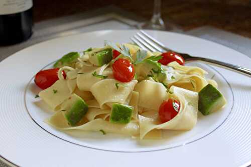 Egg Pasta with Avocado and Cherry Tomatoes