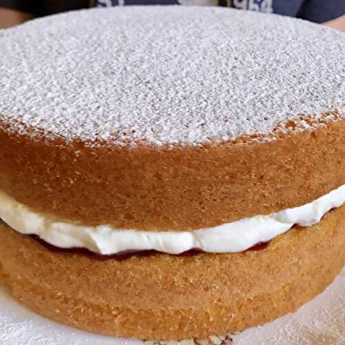 Victoria Sandwich, Traditional British Afternoon Tea Cake - Recipe for US Kitchens