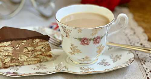 Chocolate Biscuit Cake (The Queen’s Favorite Cake – Tiffin Recipe)