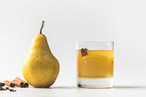 Pear Juice with Cinnamon and Erable Syrup