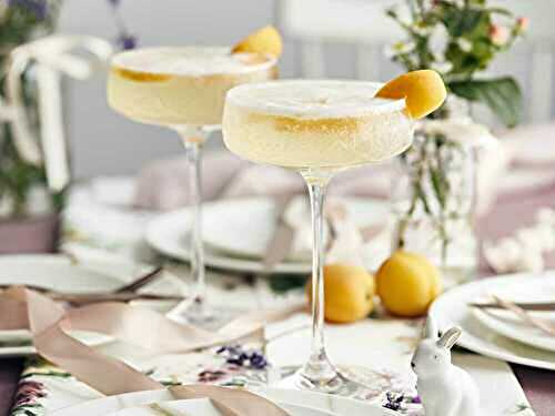 Sparkling Champagne-Cointreau Cocktail