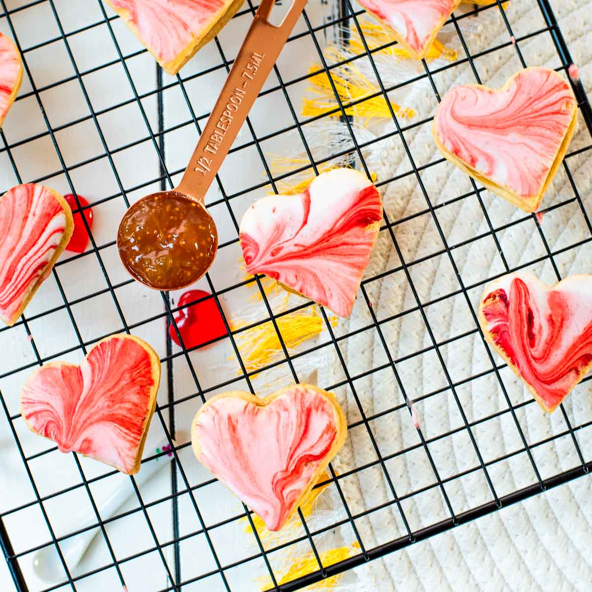 Marbled Icing Sugar Cookies with Fig Jam