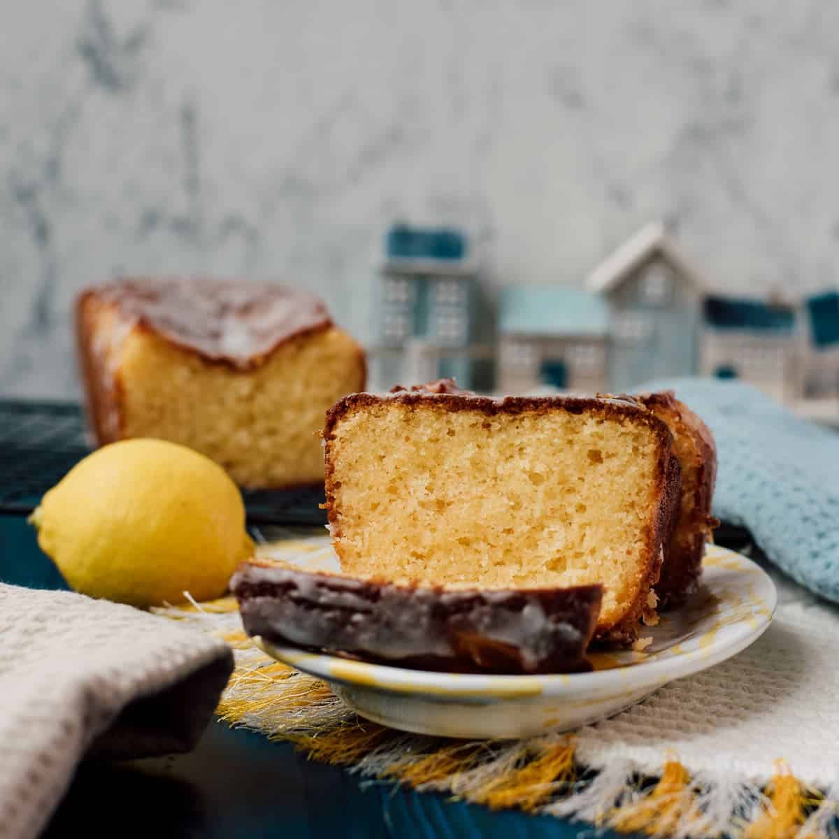 Lemon Loaf Cake with Oil