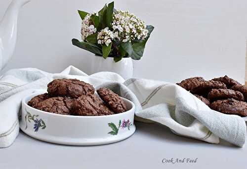  Σοκολατένια Μπισκότα Με Βρώμη Και Ζαχαρούχο / Oatmeal Chocolate Cookies With Sweetened Condensed Milk