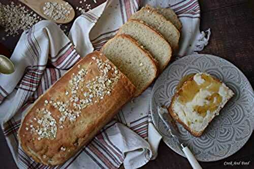 Γλυκό Ψωμί Με Σιρόπι Σφενδάμου / Sweet Maple Syrup Bread
