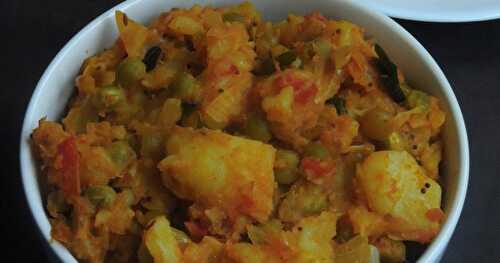 Aloo Matar Ka Bharta/Potato & Green Peas Mash