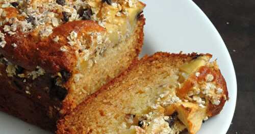 Apple Jaggery Cake with Oats & Chocolate Chips