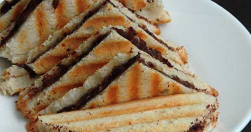 Cheese Chocolate Sandwich/Grilled Cheesy Chocolate Sandwich