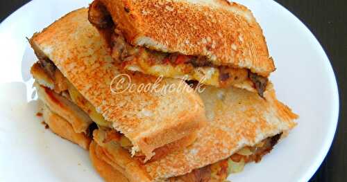 Cheesy Mushroom Sandwich
