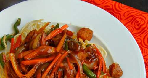  Deepfried Noodles with Soyachunks