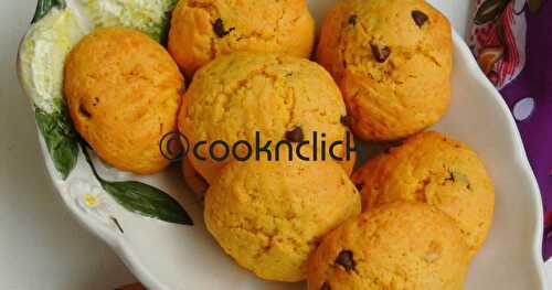 Eggless Custard Powder & Chocolate Chips Cookies - Holi Special