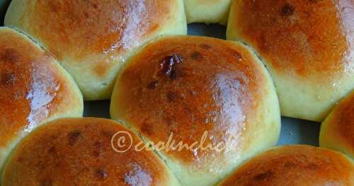 Eggless Milk Buns