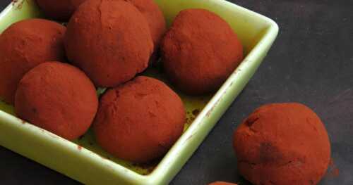 Homemade Dark Chocolate Truffles