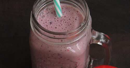 Mixed Berries & Apple Smoothie