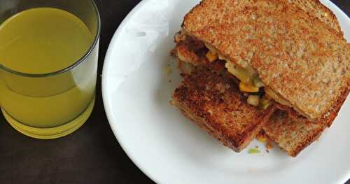 Toasted Vegetarian Pizza Sandwich
