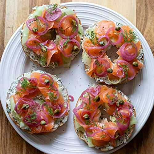 Lox Bagel - Smoked Salmon Bagel with Cream Cheese
