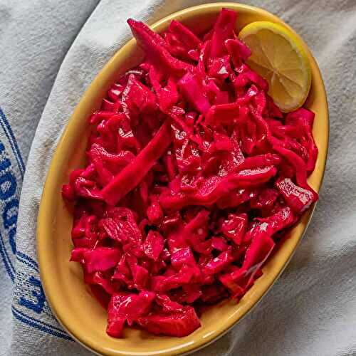 Turkish Pickled Red Cabbage