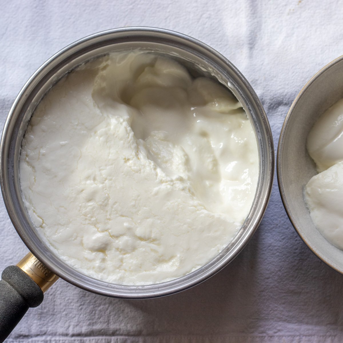 How to Make Homemade Greek Yogurt