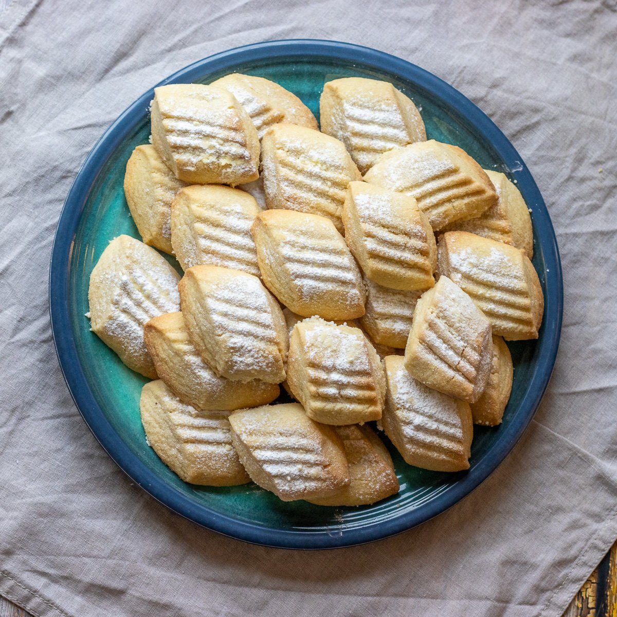 Un Kurabiyesi - Turkish Flour Cookies