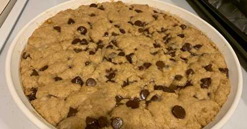 One-Dish Casserole Cookie
