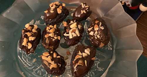 Naturally Sweet Treats - Chocolate Covered Dates