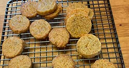  A good book and a recipe — Mrs. Santa’s Crunchy Cheese Cracker found in “Forget What You Know”