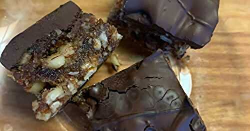 3-ingredient Chocolate Covered Nutty Date Bars