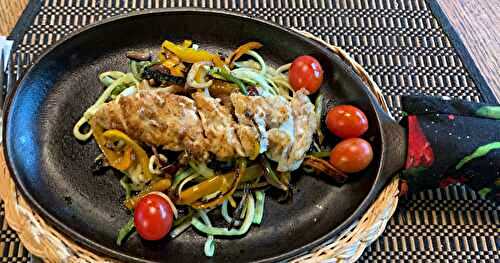 Chicken Fajitas with Zoodles - light, healthy, and oh-so-tasty summertime meal