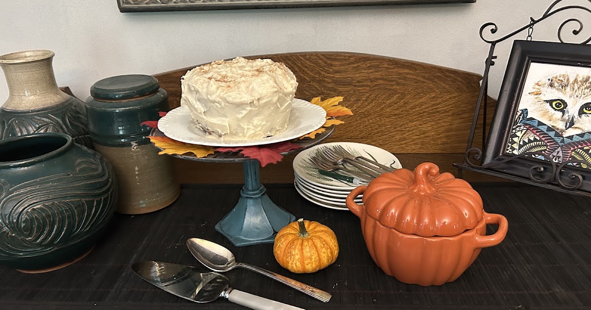 Small BATCH Applesauce Bundt Cake. . . moist & flavorful