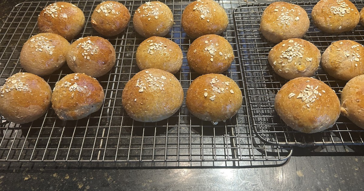 Betsy Oppenneer’s 10-Grain Rolls - Breads From Betsy's Kitchen 