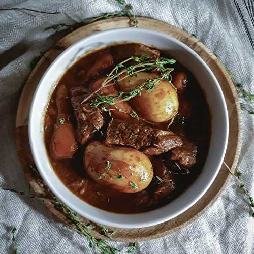 Hearty Hearty Beef & Potato Stew Recipe - Cooking with Bry