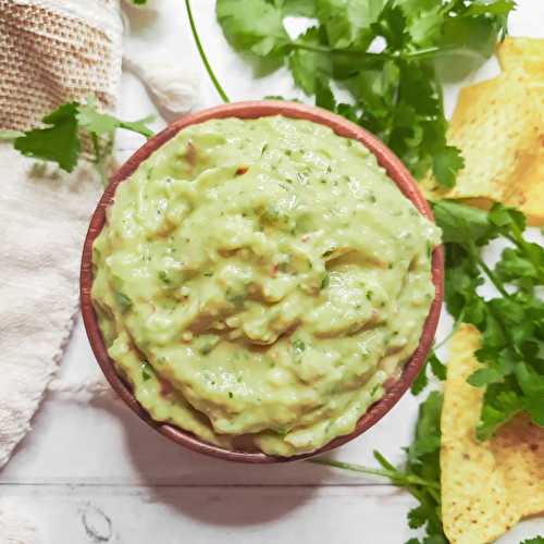 The Easiest Easy & Very Creamy Guacamole - Cooking with Bry