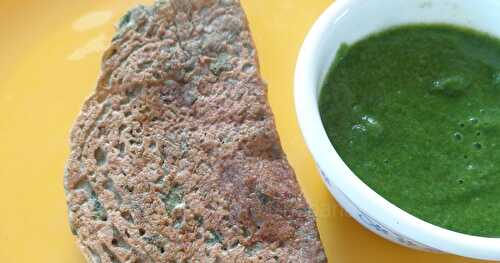 SPROUTED MOONG & METHI CHILA 