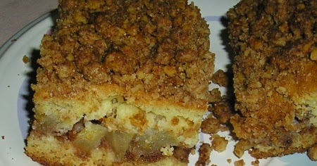 Apple-Cinnamon crumb cake