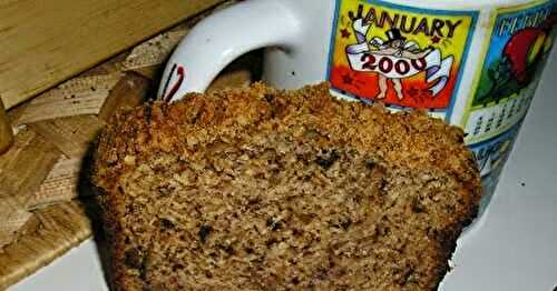 Banana Cream Cheese Bread with Streusel Walnut Topping