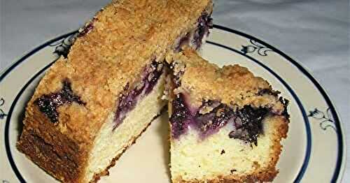 Blueberry crumb cake