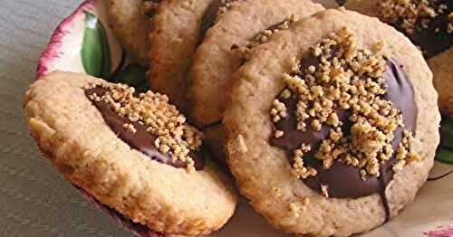  Chocolate-Covered Digestive Biscuits  (Egg-less)
