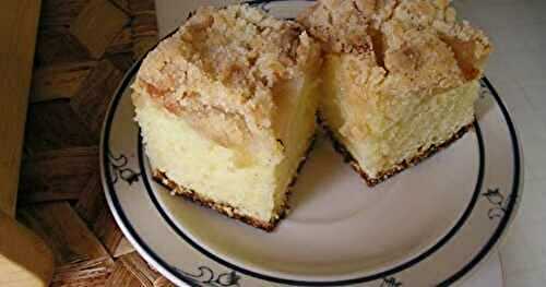 Country Apple Crumb Cake