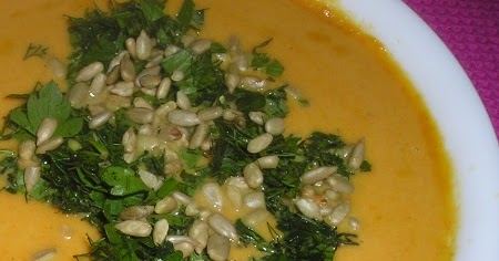 Curry Apple Carrot Soup