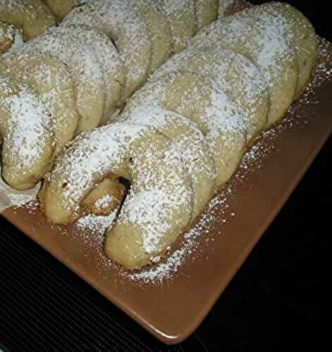 Delicate Almond Crescent Cookies