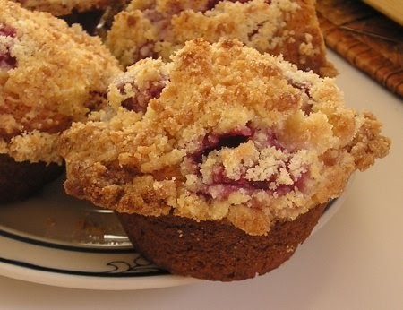 Honey Raspberry Muffins with streusel topping