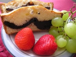 Lemon-cocoa light bread