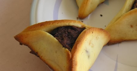 Lemon hamantaschen with Chocolate-Chestnut  filling.