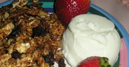 Matzo granola with walnuts and coconut