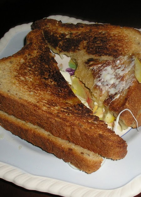 Morning Sandwich with Mozarella and Sugared Lemon