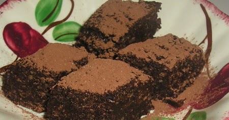 No-bake Chocolate and Walnut Brownies
