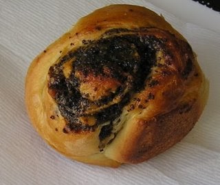 Poppyseed buns