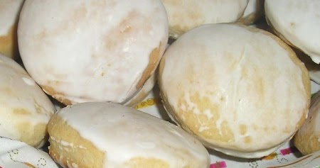 Russian vanilla pryaniki