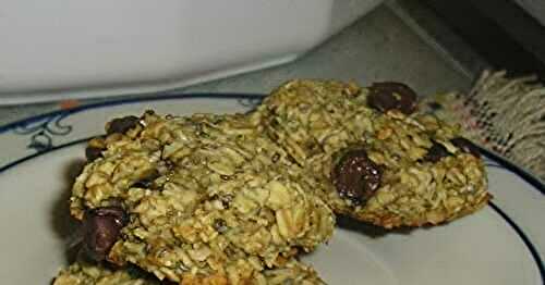 Soft and Chewy Oatmeal Chocolate Chip Cookies