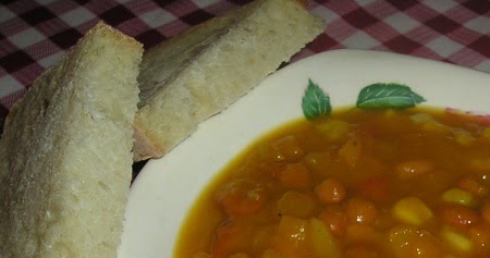 South American pinto and pumpkin casserole